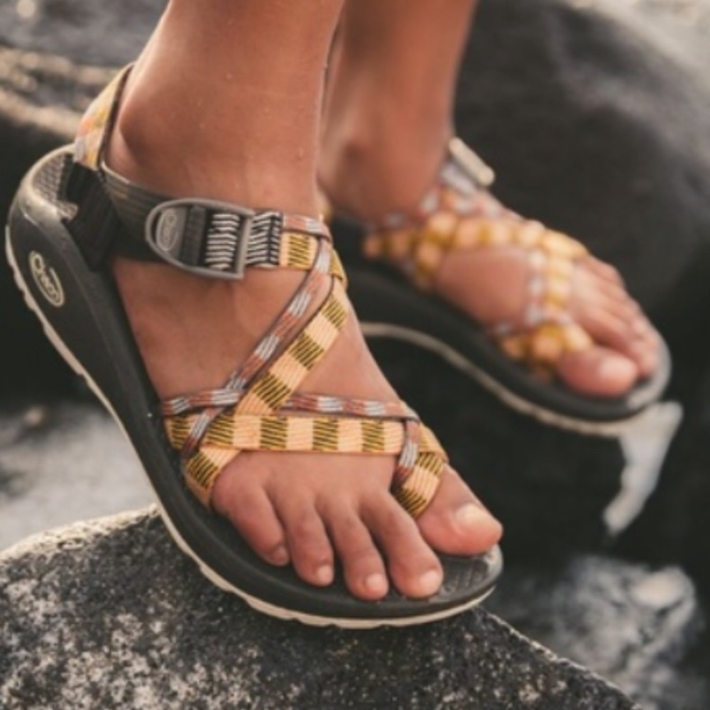 Womens Chaco zcloud sandals